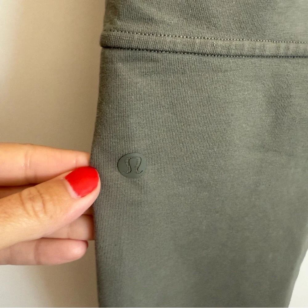 LULULEMON Men’s City Sweat Jogger Pants Sage Gray XS Green Olive